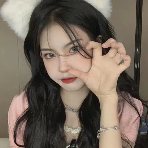 相爱相杀两姐妹